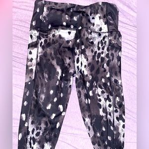 Abstract Brushstroke High Waisted Yoga Work Out Leggings